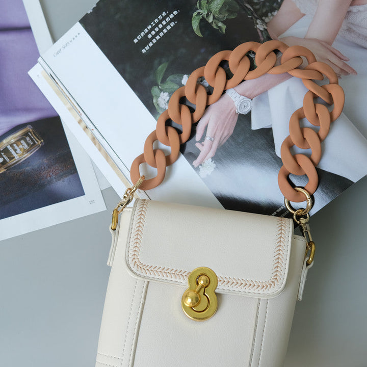 Matte Resin Chain
