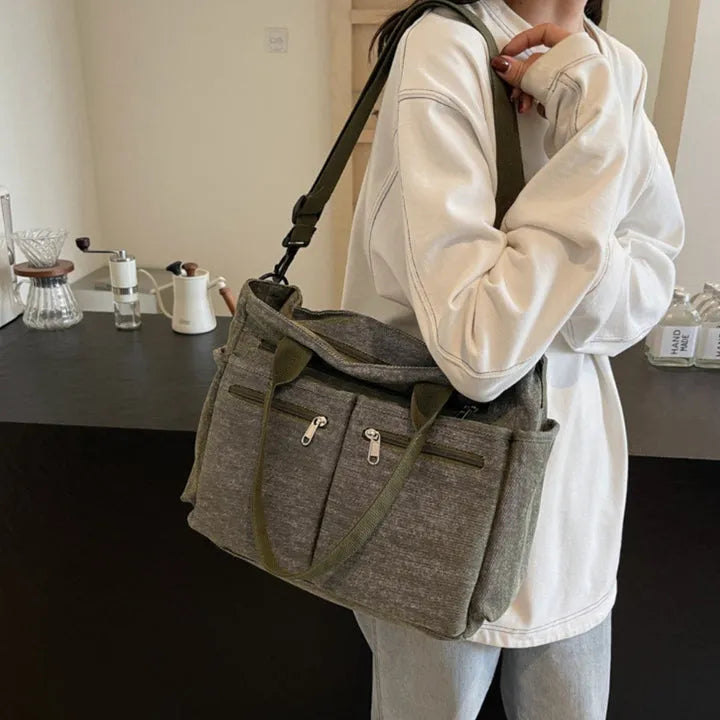 Kanna | Two-Tone Canvas