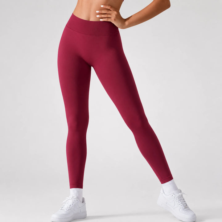 Aria — V-Scrunch Curve Legging