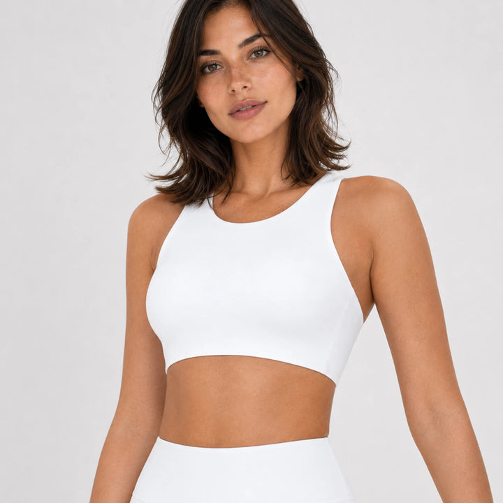 Moderate hold, second-skin soft