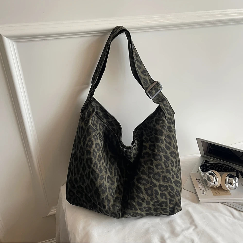 Gaia slouchy printed hobo bag