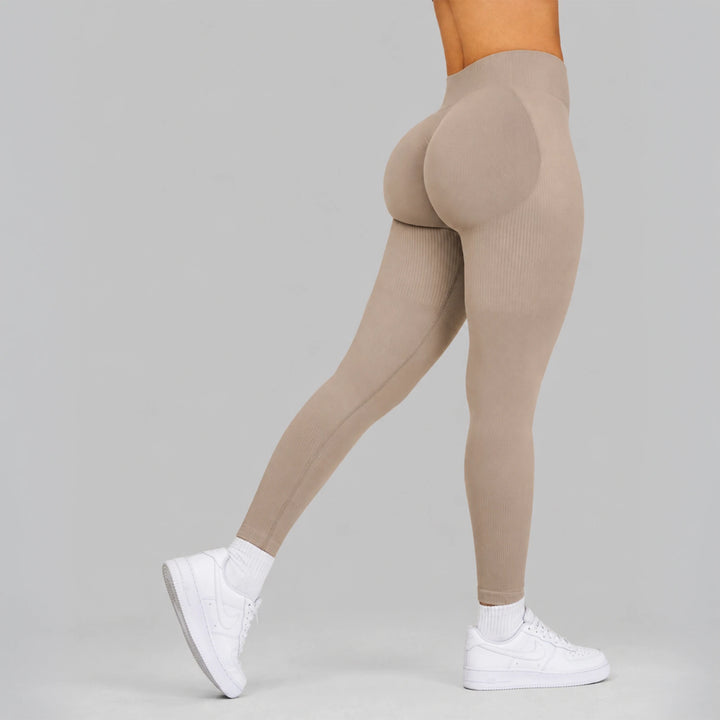 Pyra — Scrunch Sculpt Legging